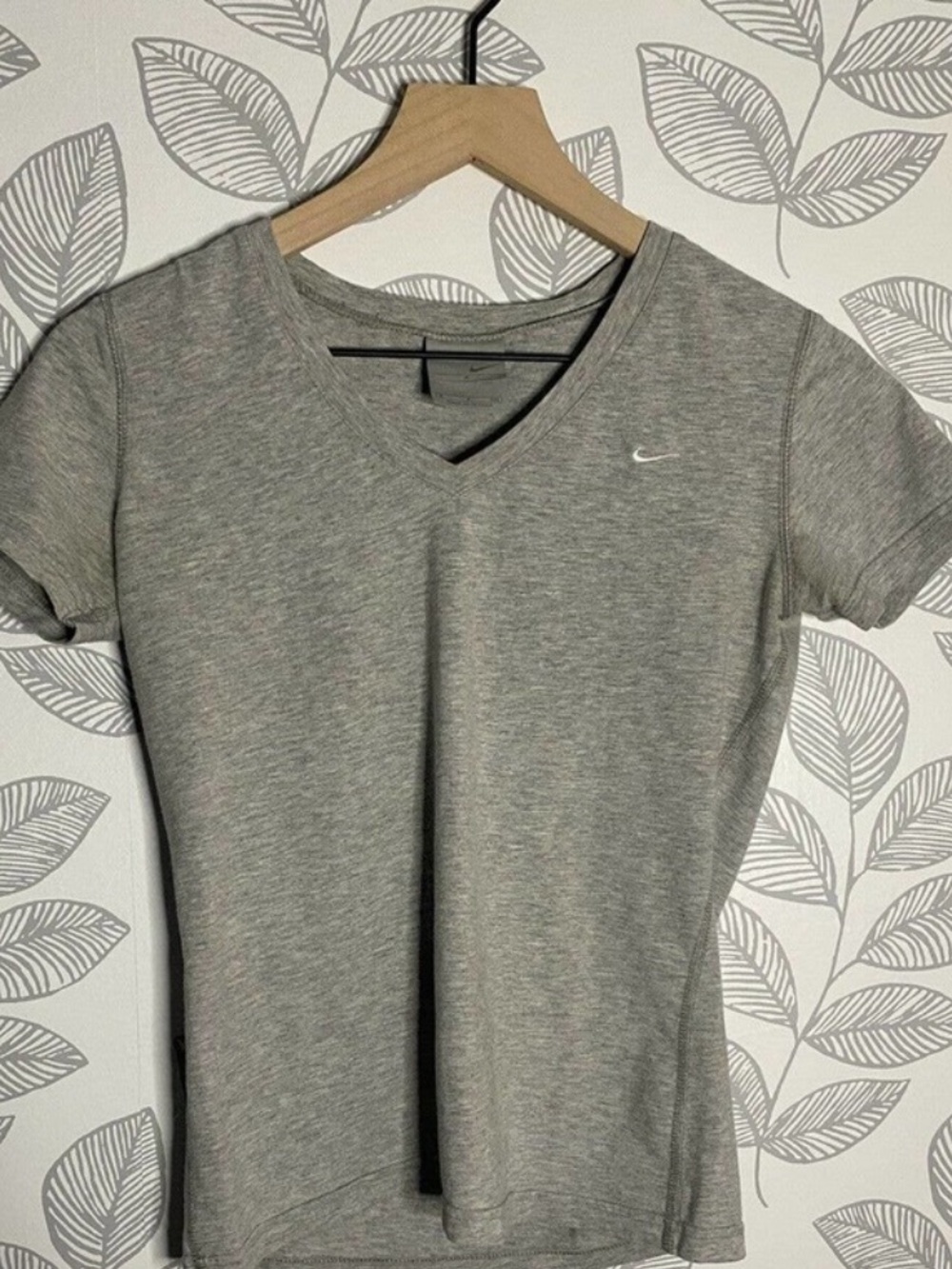 Vintage 2000’s Nike Embroidered White Swoosh V Neck T-shirt, Size - S